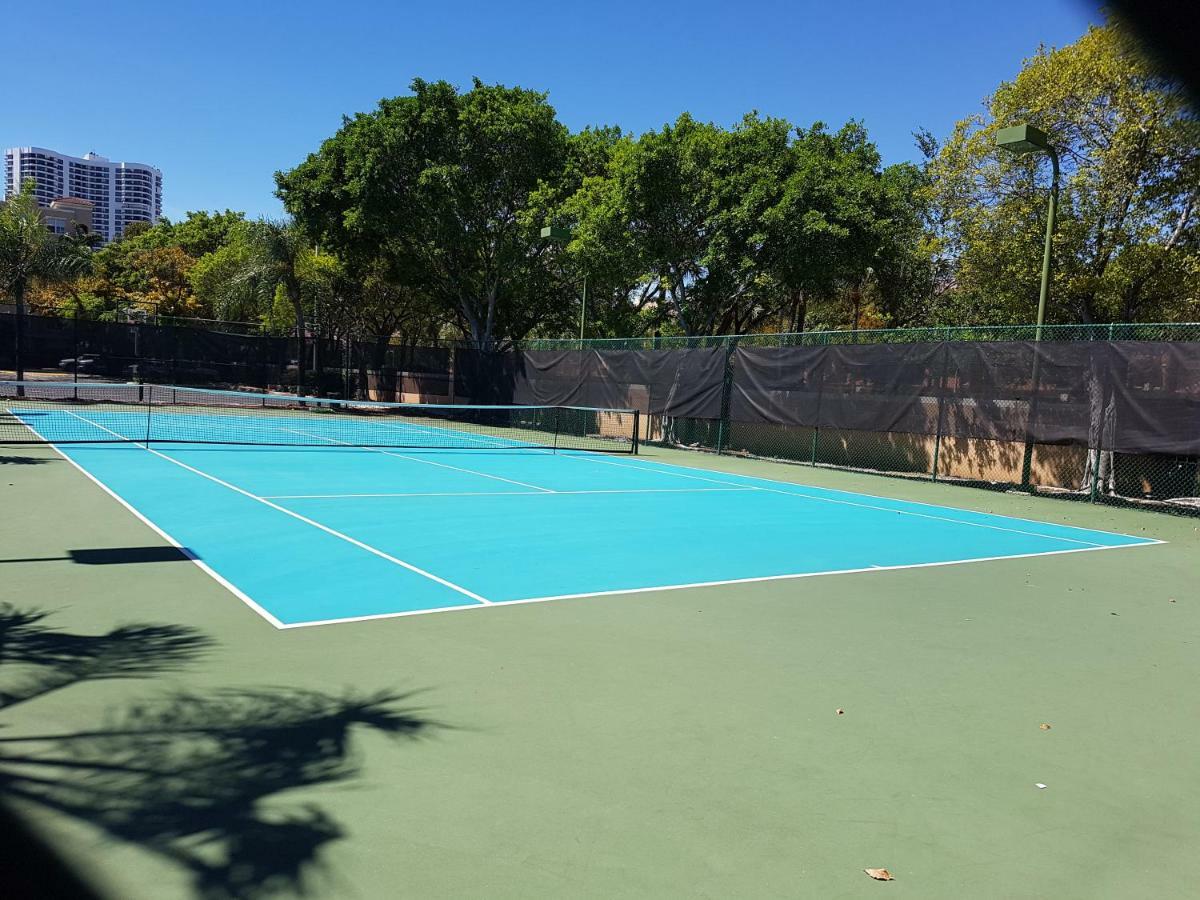 Yacht Club Aventura 2Br + 2Ba Apartment Miami Bagian luar foto