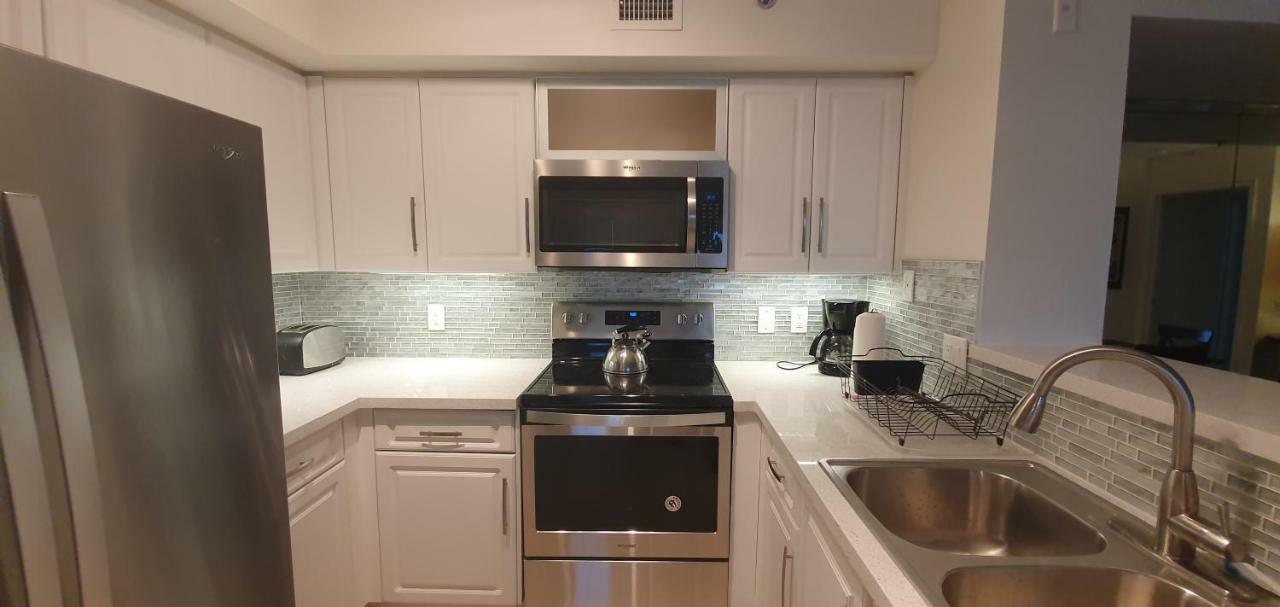 Yacht Club Aventura 2Br + 2Ba Apartment Miami Bagian luar foto