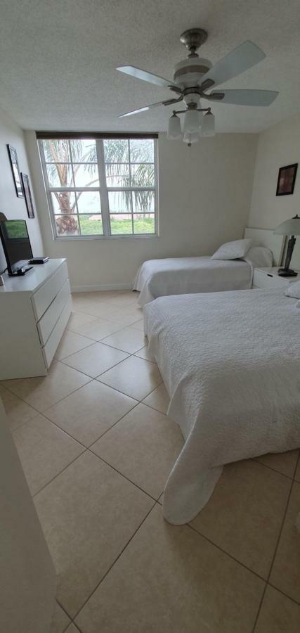 Yacht Club Aventura 2Br + 2Ba Apartment Miami Bagian luar foto