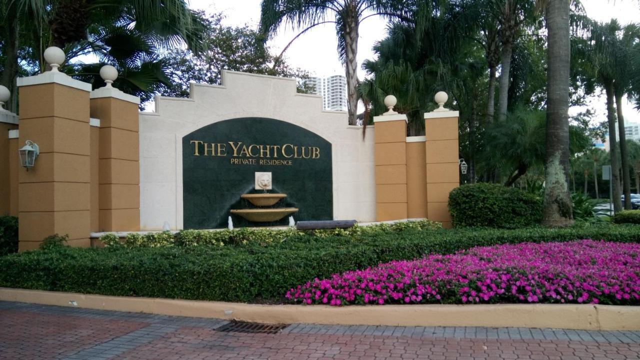 Yacht Club Aventura 2Br + 2Ba Apartment Miami Bagian luar foto