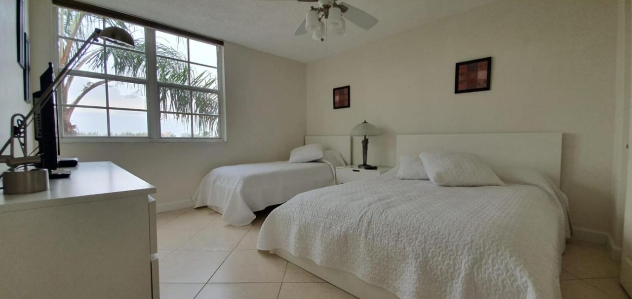 Yacht Club Aventura 2Br + 2Ba Apartment Miami Bagian luar foto